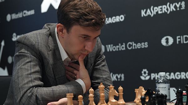 Карякин и Грищук вышли в четвертьфинал этапа Гран-при FIDE в Риге