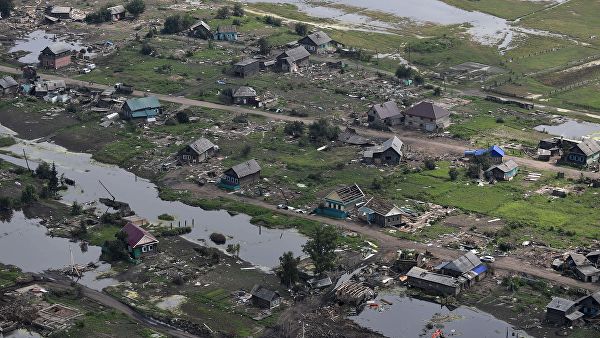 Дома, пострадавшие от паводка в Приангарье, обследуют до 10 августа