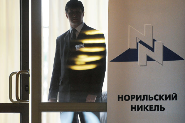 Акции «Норникеля» обновили исторический максимум, поднявшись выше 15 тыс руб
