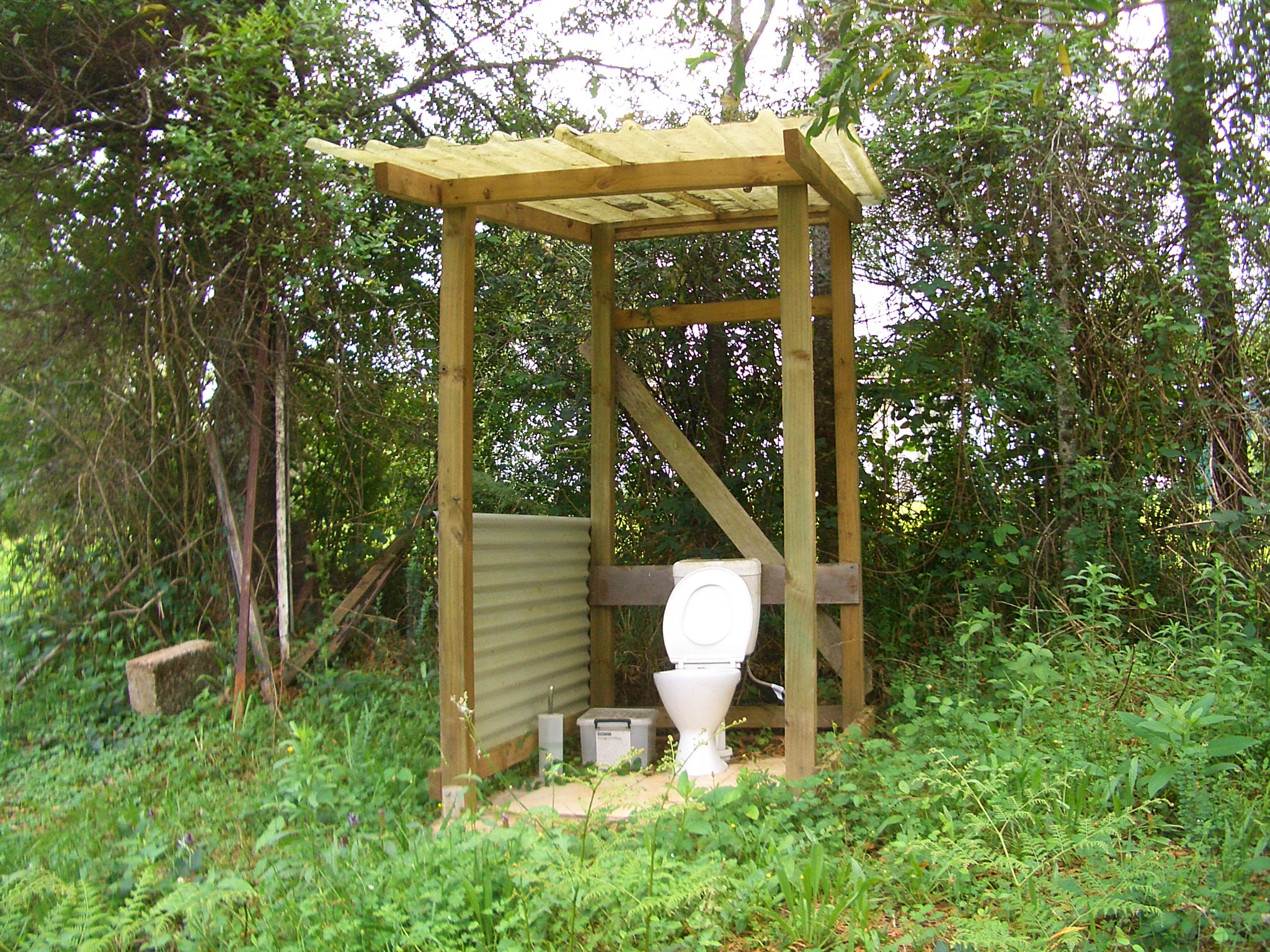 туалет в деревне своими руками