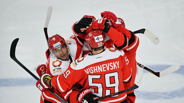 «Автомобилист» одержал шестую победу подряд в КХЛ, обыграв «Нефтехимик»