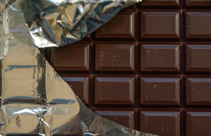 Американский медик перечислил полезные свойства шоколада
