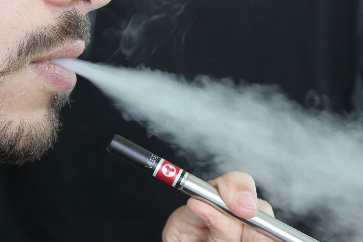 Ученые доказали, что даже кратковременное применение электронных сигарет – опасно для здоровья