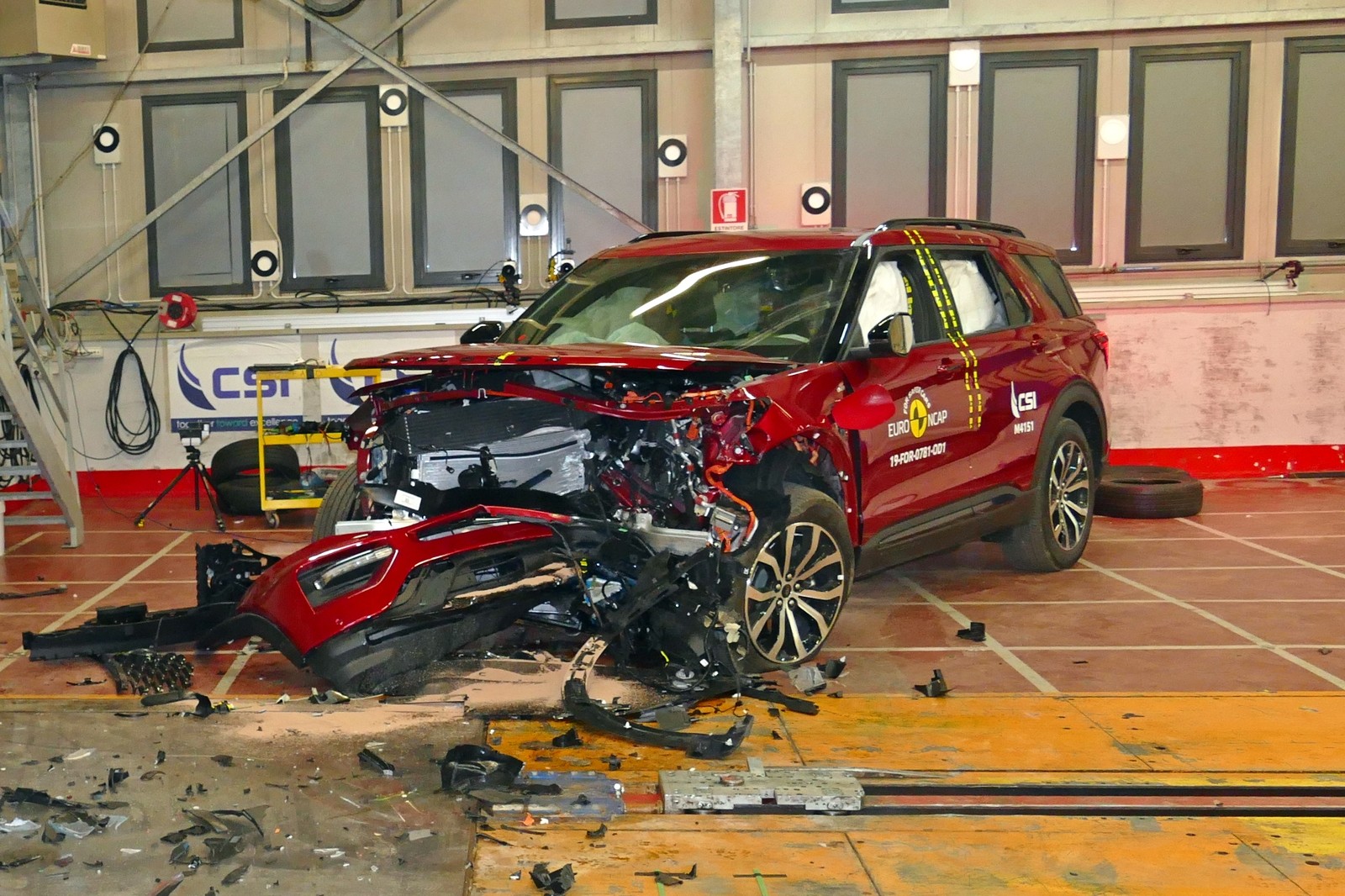 Ford Explorer в краш-тестах Euro NCAP: здесь тоже проблемы!