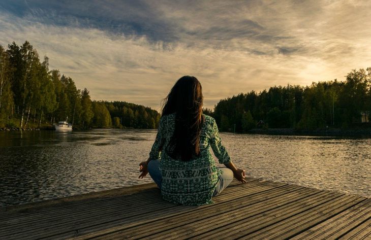 Медитация позволяет понять свои ошибки: результаты исследования
