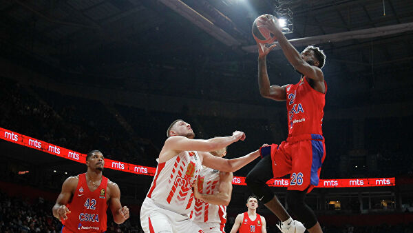 Баскетболисты ЦСКА победили «Црвену Звезду» в матче Евролиги