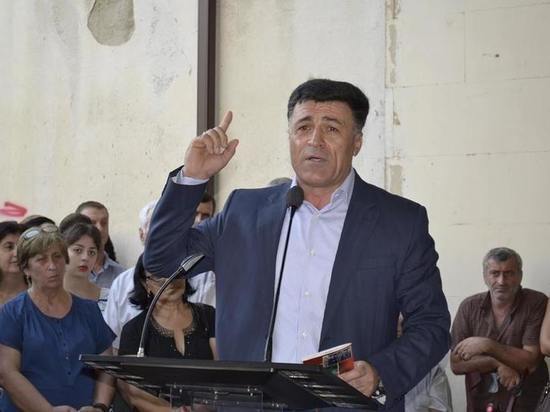 Президентом Абхазии станет милиционер, чекист или экономист
