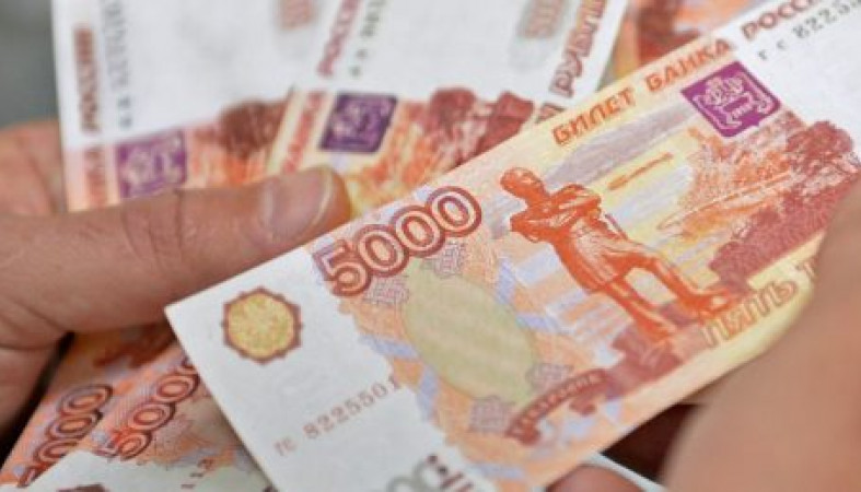 Сайт ПФР не выдержал наплыва желающих получить пять тысяч рублей