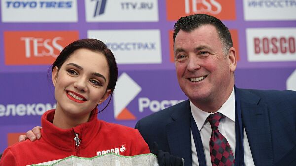 «Хотела работать с тренером, как с другом»: Медведева о переходе к Орсеру