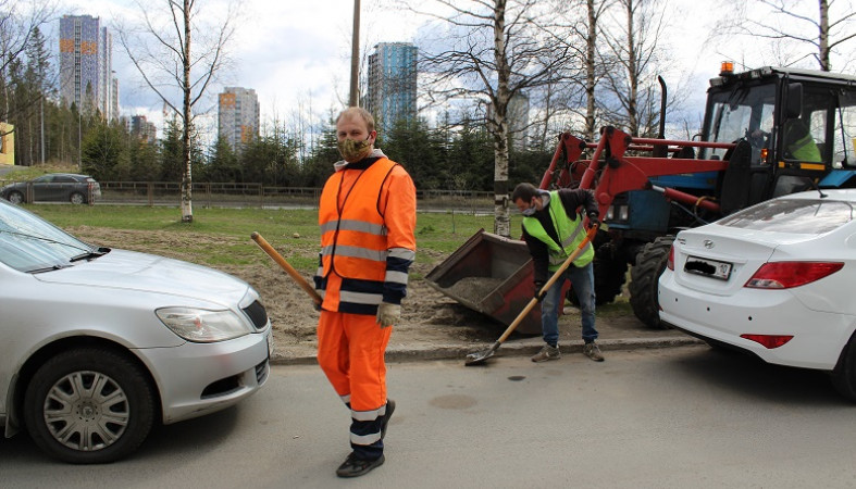 Мэрия пообещала завершить уборку дорог в Петрозаводске к лету