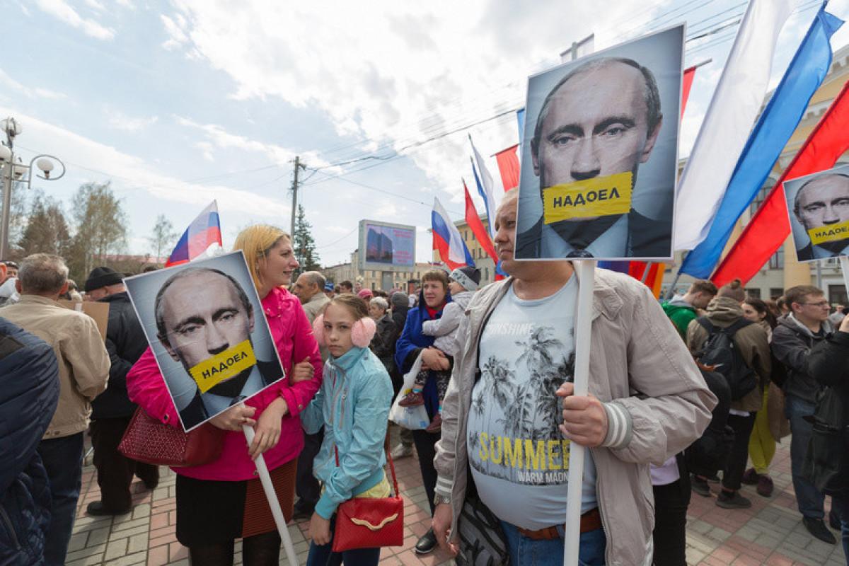 Хабаровские протесты снижают рейтинг Путина, станет ли он терпеть это или отрегирует силой? Росгвардия приехала в город.