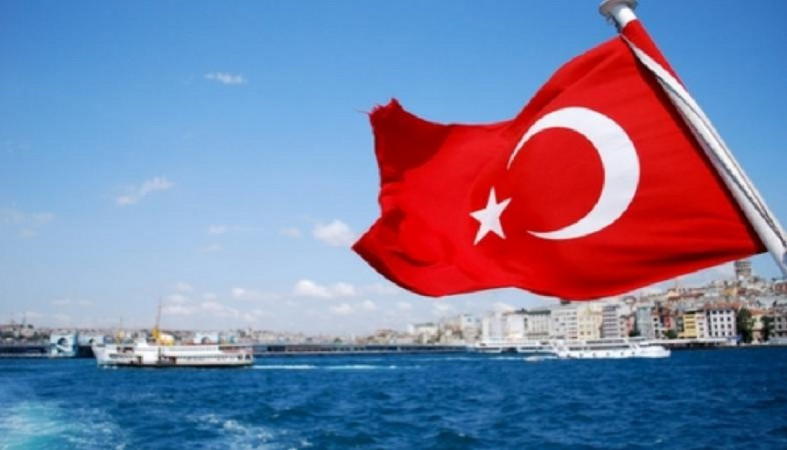 Российский турист погиб при странных обстоятельствах в отеле Турции