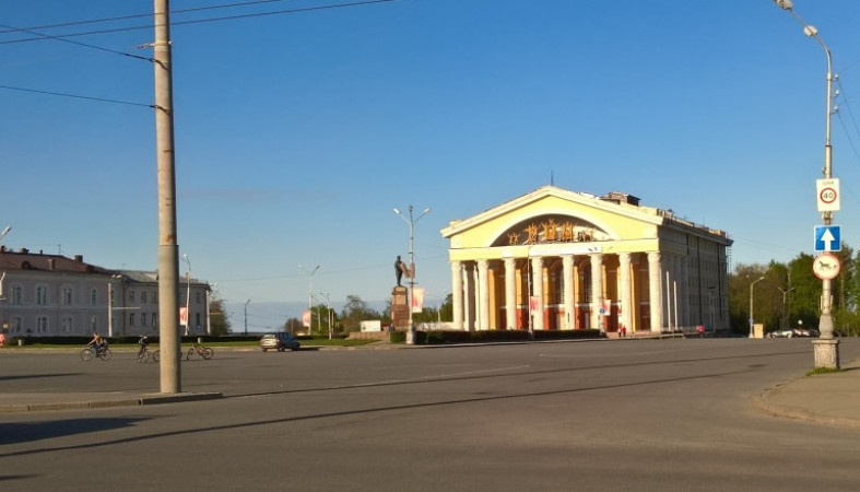 В центре Петрозаводска вводят временные ограничения для транспорта