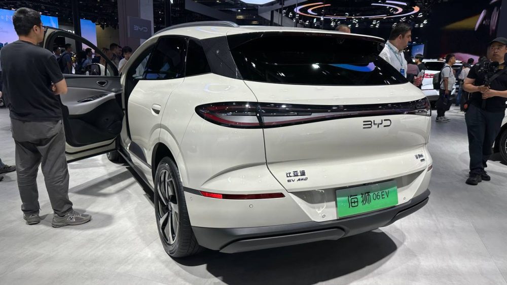  Chery Tiggo 9L, внедорожник Geely и другие премьеры Шанхая. Онлайн-репортаж с главной выставки года