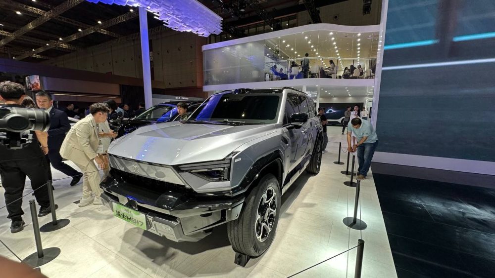  Chery Tiggo 9L, внедорожник Geely и другие премьеры Шанхая. Онлайн-репортаж с главной выставки года