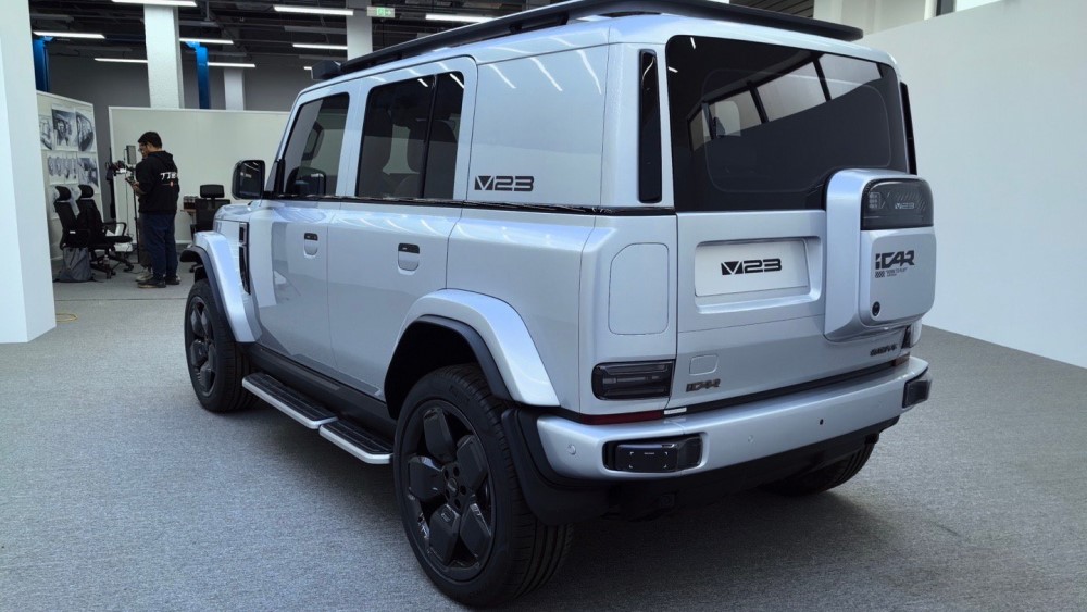  Chery вдохновилась классикой. iCar V23 получил дизайн в стиле BJ212
