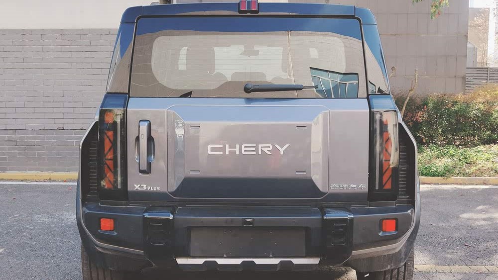  У Chery появится кроссовер X3 Plus. Автомобиль показали на фото