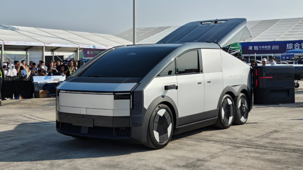 Chery разрабатывает трехосный автомобиль с несущим кузовом. Для чего он нужен