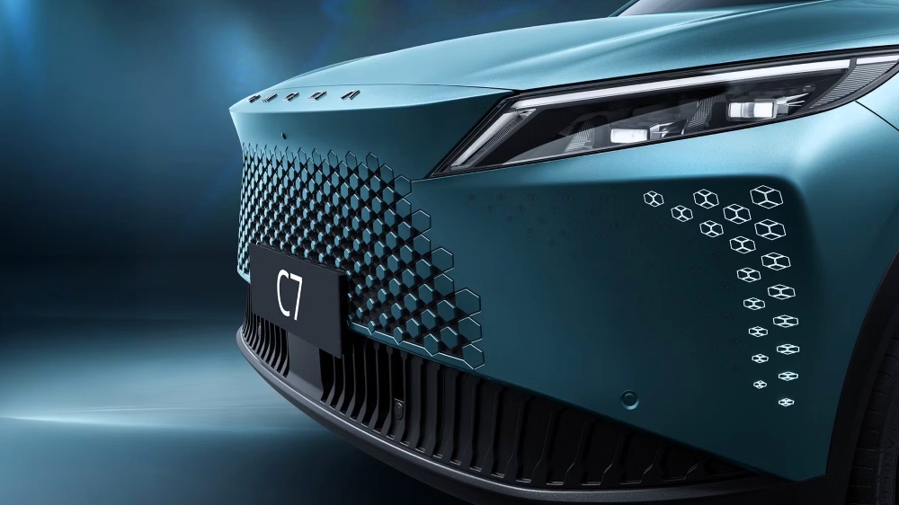 Комплектации кроссовера Omoda C7 раскрыли в России. Изучаем оснащение