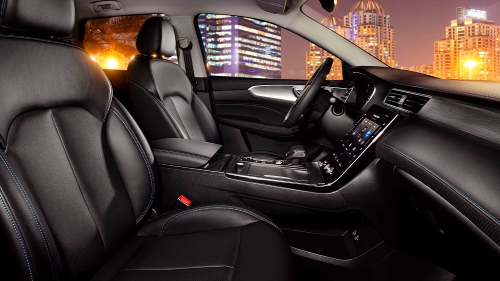 Конкурент Chery Tiggo 7L? Кроссовер MG RX5 получил ОТТС для рынка России