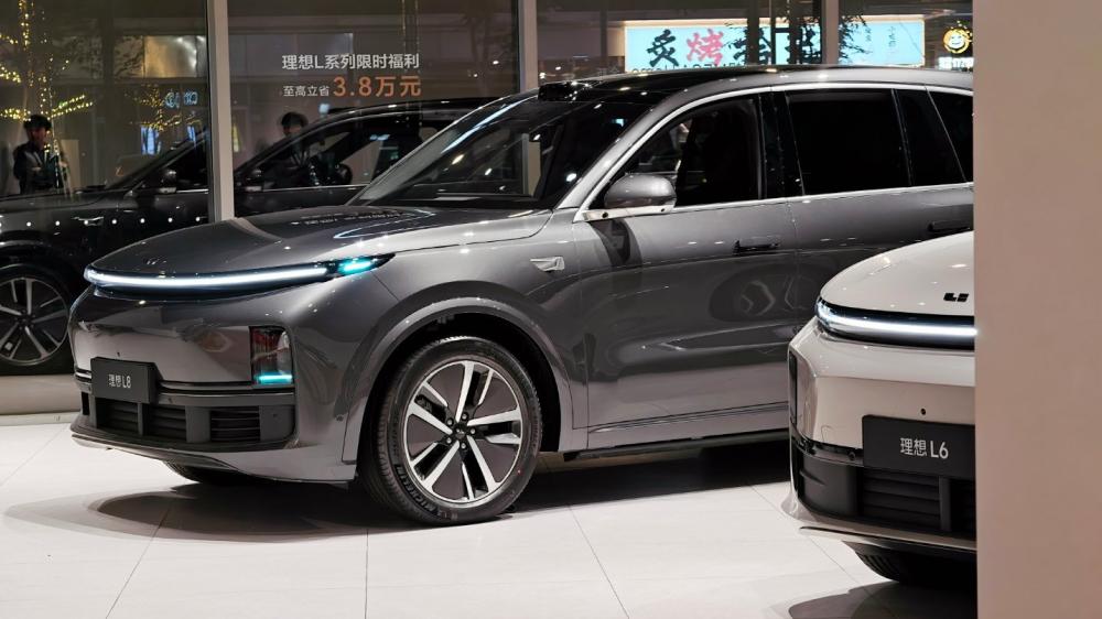 От Exeed до Toyota и BMW. С кем в России будет конкурировать Lixiang