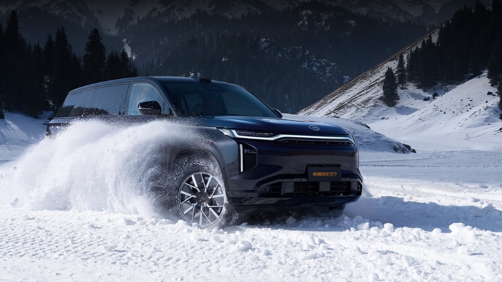 Полноприводный GAC GS4 получит 2-литровый мотор и «автомат». Модель уже сертифицируют