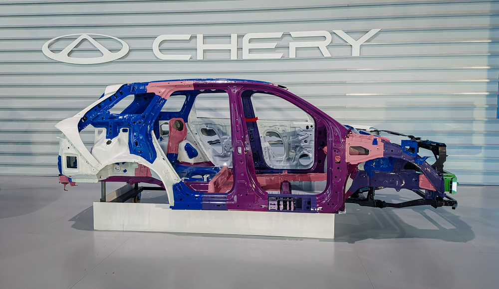 Председатель Chery пожаловался на новый тренд китайского автопрома. Он касается безопасности