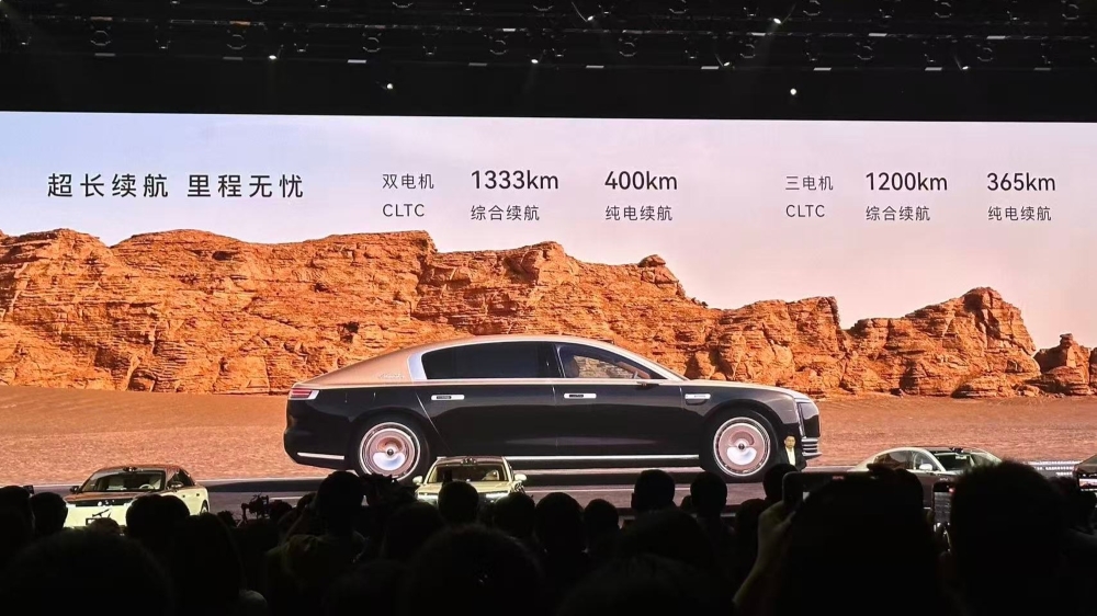  В Китае начались продажи люксового седана Maextro S800. Дешевле, чем ожидалось