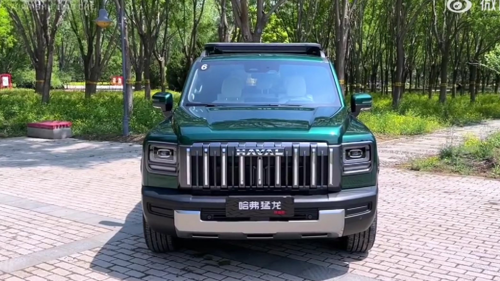  В Китае появились первые обзоры бензинового Haval Raptor. Кому подойдет этот кроссовер