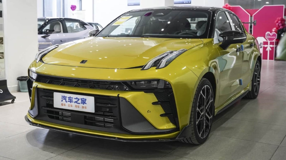 В стиле перформанс. Lynk & Co выпустит новую версию спортивного седана 03+