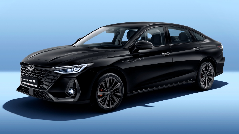  Chery Arrizo 8 Pro с турбомотором 2.0 поступил в продажу. Седан отличился не только «начинкой»