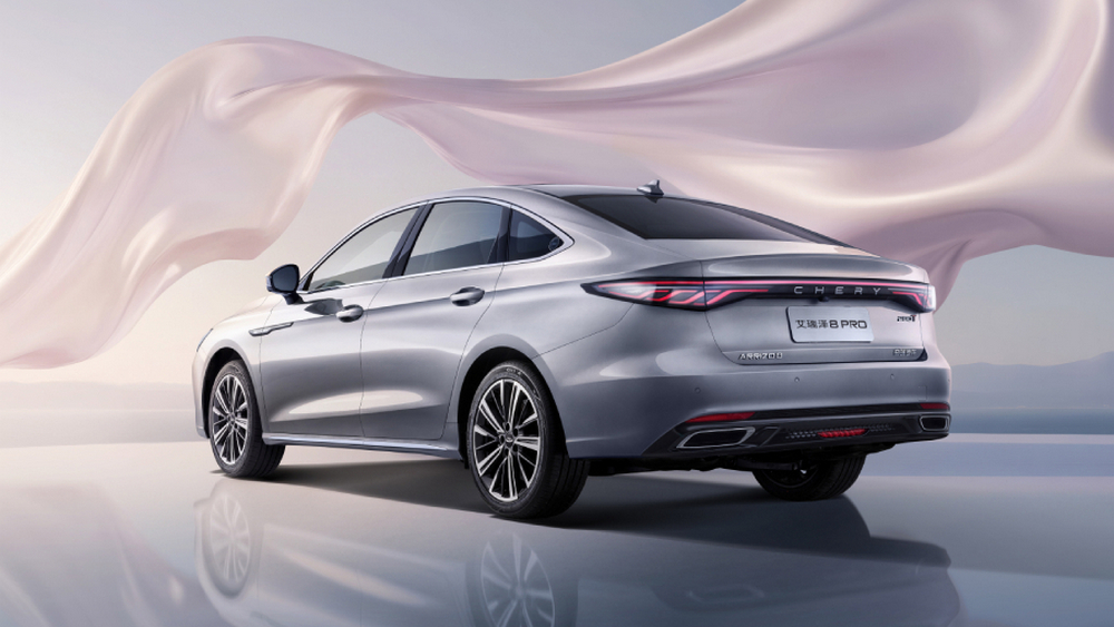 Chery показала Arrizo 8 Pro с турбомотором 2.0. Седан получил собственный дизайн