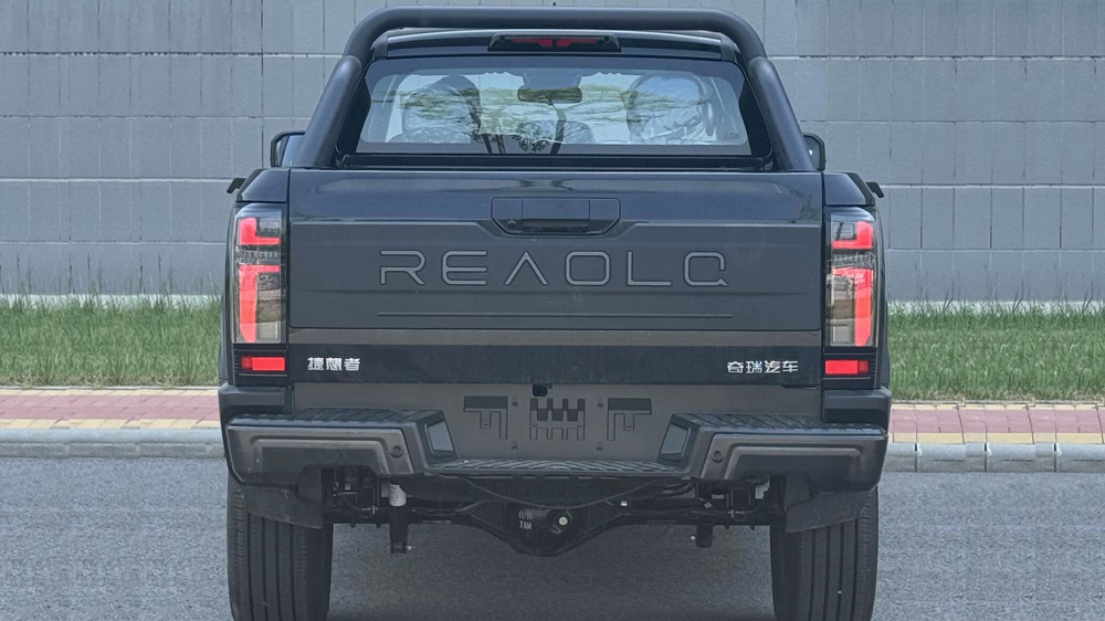 Chery показала дизельный рамный пикап Reaolo. Это модель для бренда Jetour