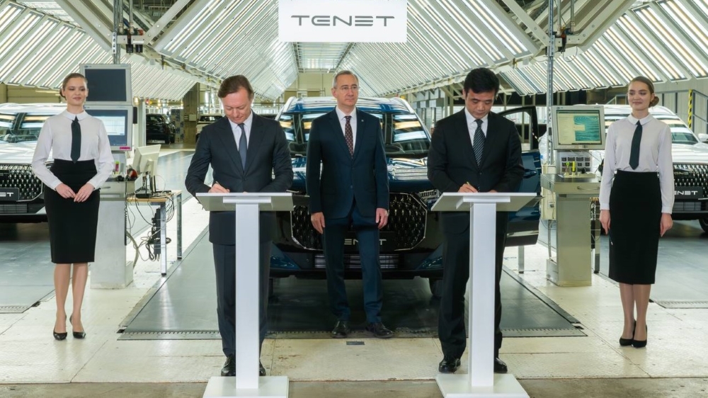 Chery представила сразу две новые версии для семейства Tiggo 8. Они подешевели уже на старте