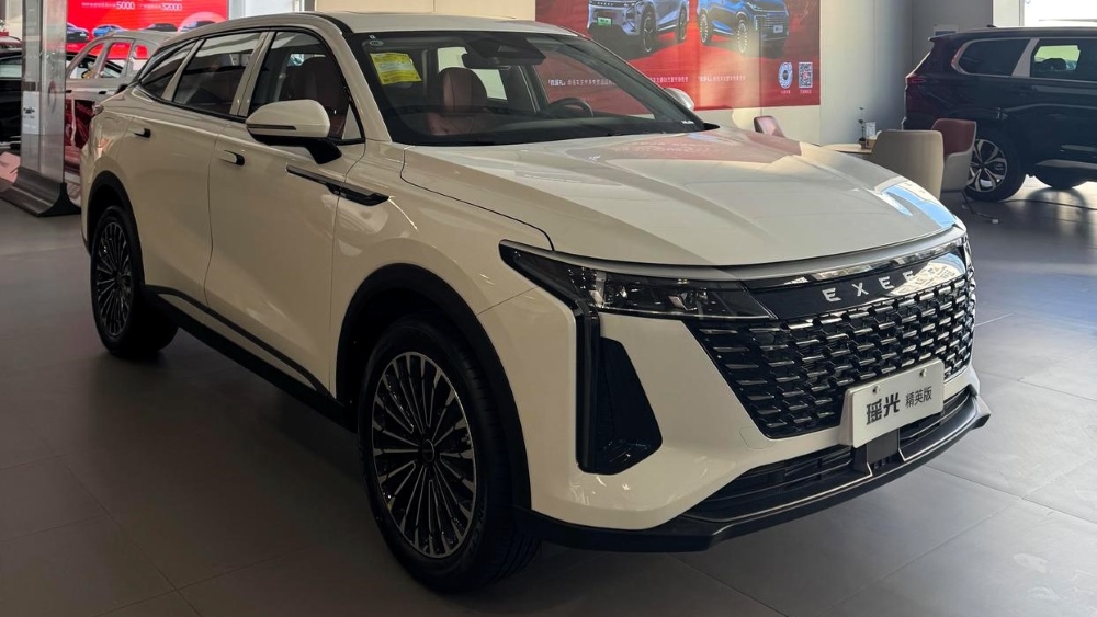 Chery вступила в «ценовую войну», развязанную BYD. Стоимость машин упала до минимума