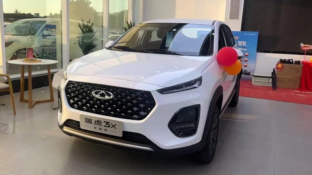 Chery вступила в «ценовую войну», развязанную BYD. Стоимость машин упала до минимума