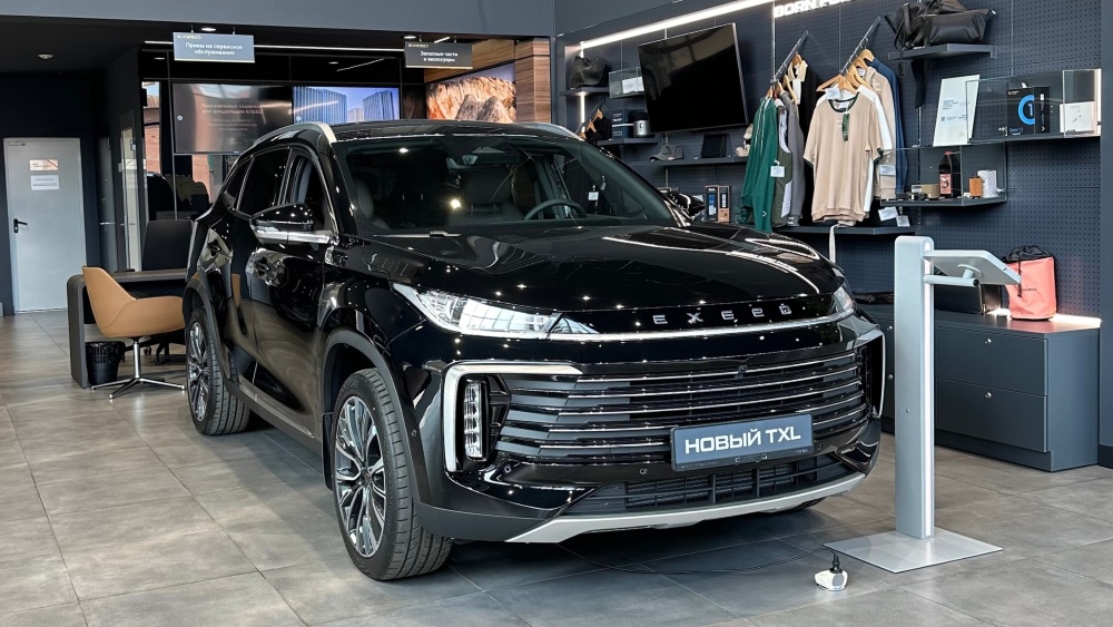 Exeed тестирует кроссовер TXL с новым дизайном. Это будет глобальная модель