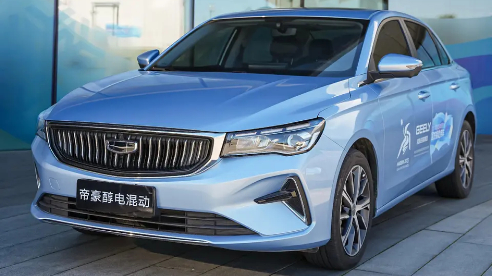 Geely представила гибрид NordThor AI Hybrid 2.0 с искусственным интеллектом. В чем особенности