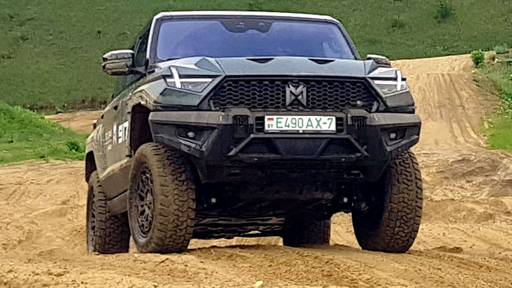 Избыточная проходимость. На что способен люксовый MHERO 917 вне асфальта?