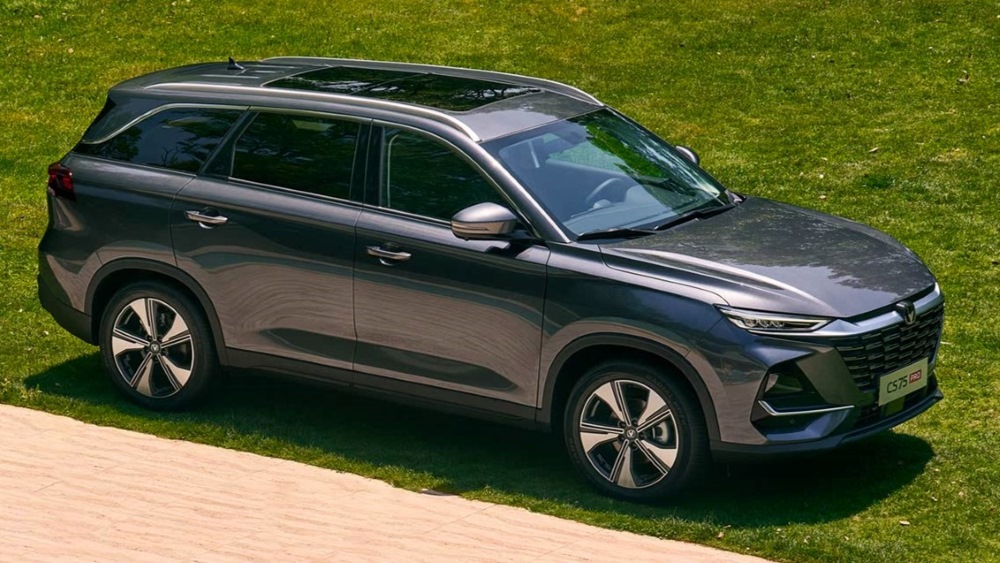 Кроссовер Changan CS75 Pro вышел на рынок Китая. Известны комплектации и цены