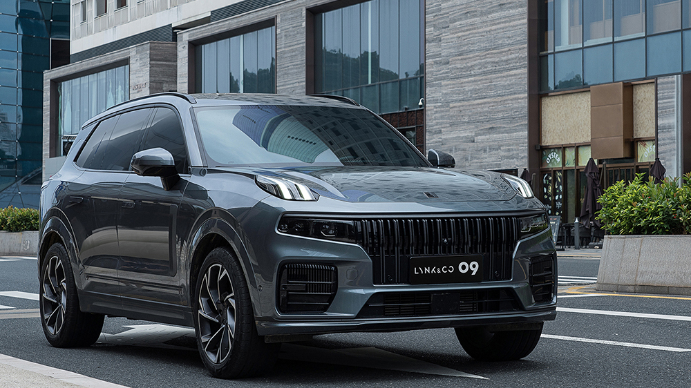 Предзаказ на Lynk & Co 09 и Lynk & Co 03 открыли в Казахстане. Характеристики и цены