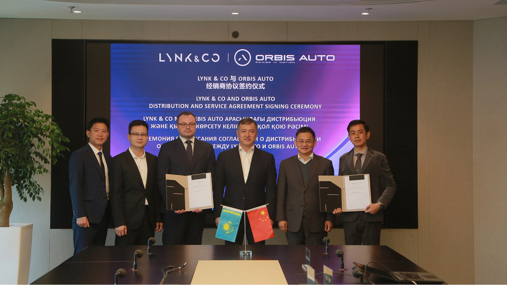 Предзаказ на Lynk & Co 09 и Lynk & Co 03 открыли в Казахстане. Характеристики и цены