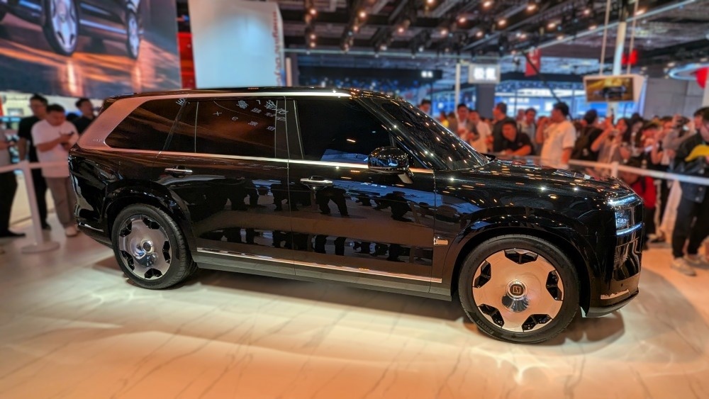 Rolls-Royce из Китая. Zeekr назвал дату премьеры серийного кроссовера 9X
