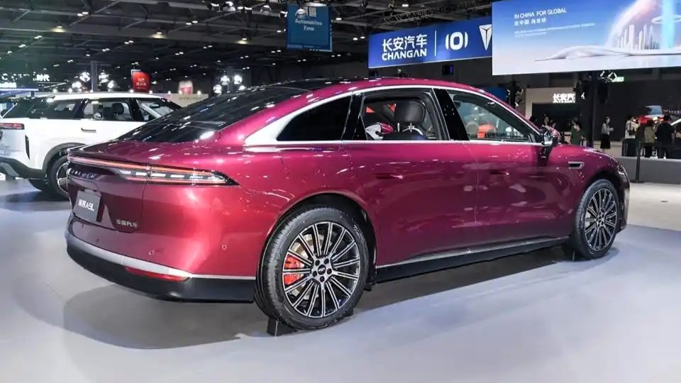 Седан Chery Fulwin A9L вышел на рынок Китая. Он может появится в России под маркой Exeed