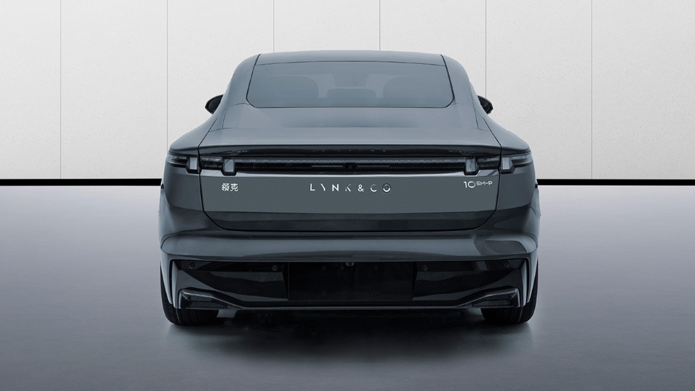 Теперь и гибрид. В Китае рассекретили большой седан Lynk & Co 10 EM-P