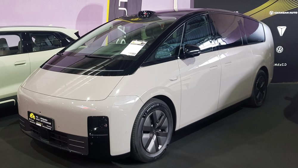 У Li Auto появится кроссовер i6. Он станет самым доступным в линейке