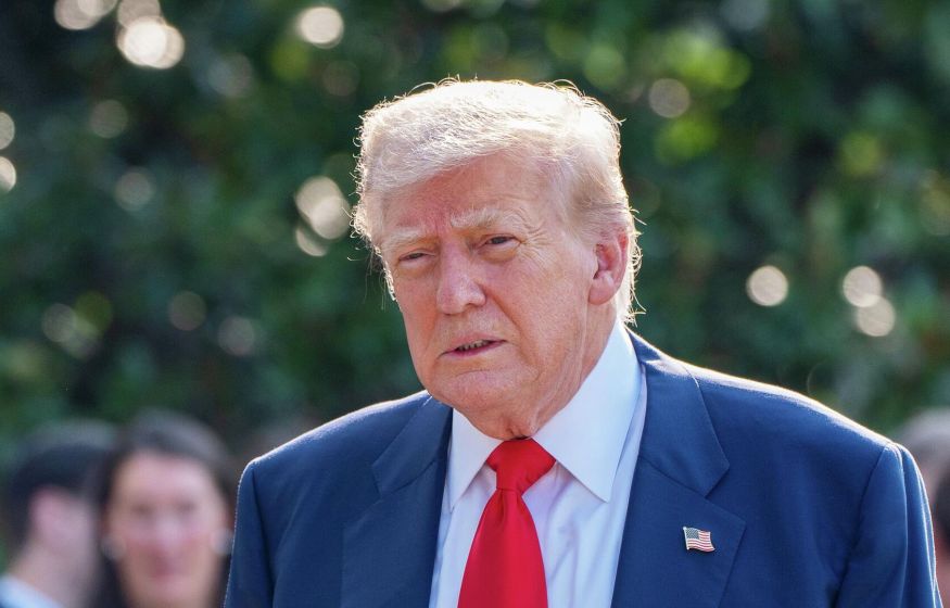 «Даст 90 или 100 дней на сделку». Поэтому в Кремле молчат. Ультиматум Трампа рассчитан не на Россию?