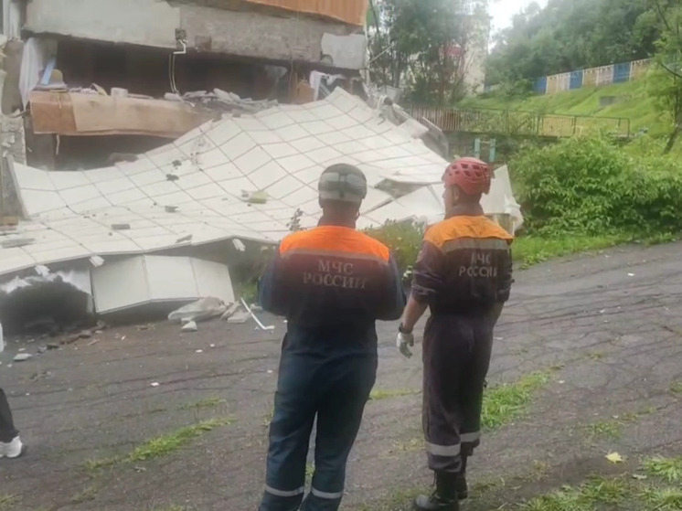 «Цветы на полу, разбита посуда»: жители Петропавловска-Камчатского подсчитывают ущерб от землетрясения