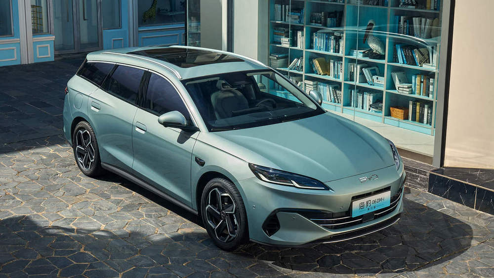  Бюджетное семейство BYD Seal 06 пополнил универсал. Модель с новым кузовом уже в продаже