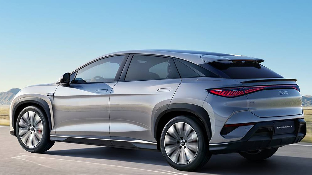 BYD Sealion 7 вышел в продажу в Узбекистане. Цены и комплектации